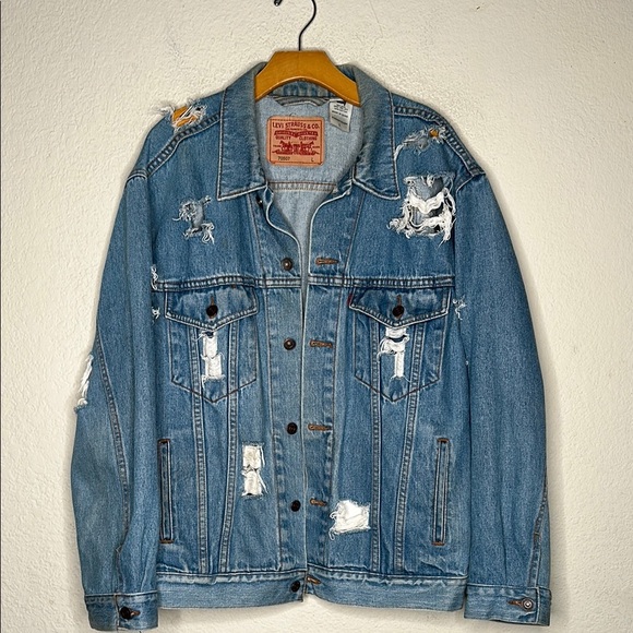 Levi’s Standard Trucker Jacket Denim Distressed Blue Size Large Retro 90’s Indie - Picture 2 of 7